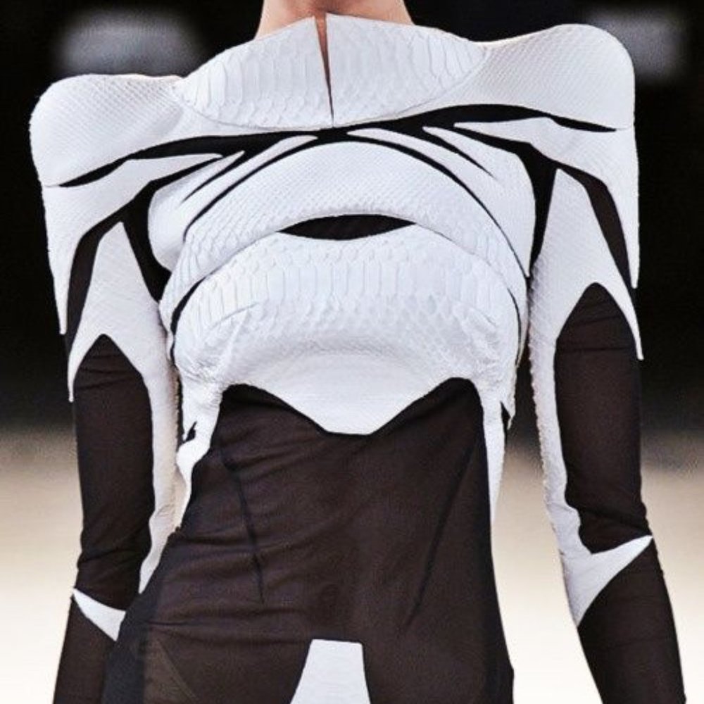 Meet your Posher, Amee